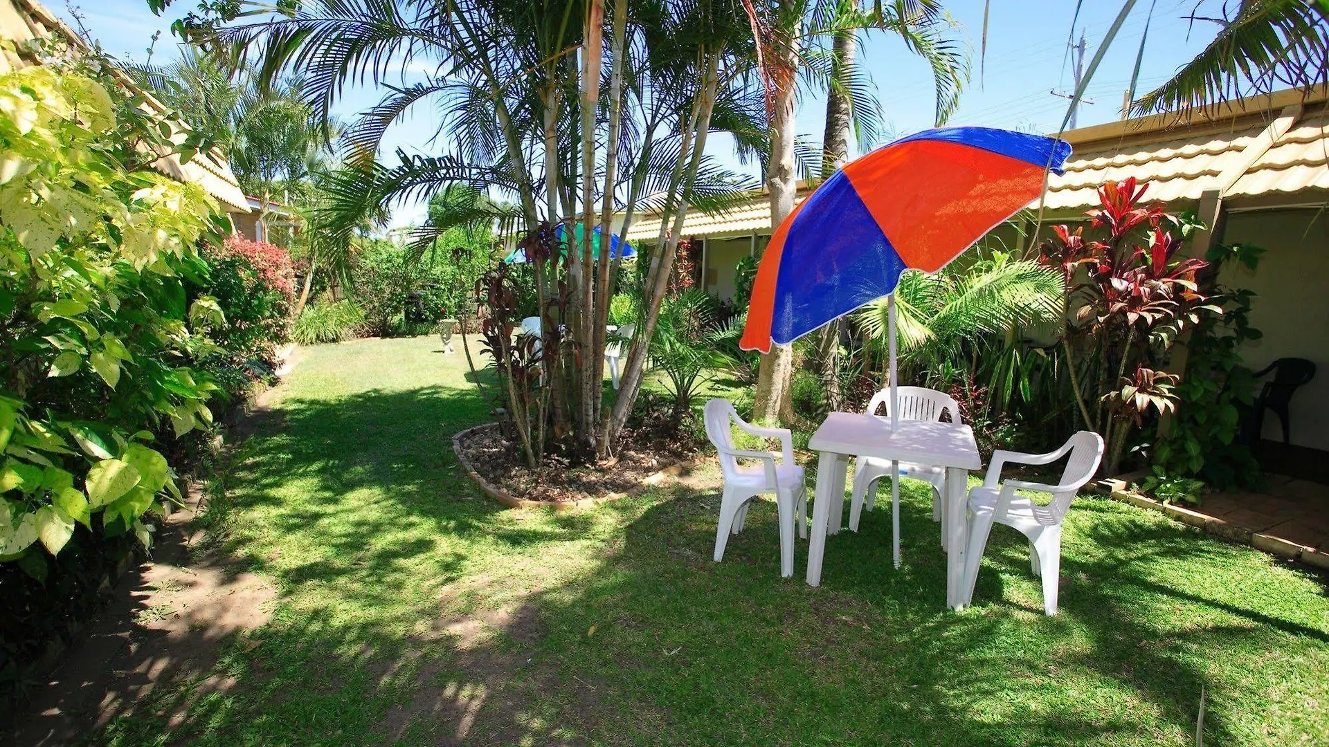 *** Motel Bundaberg Coral Villa Motor Inn Australia