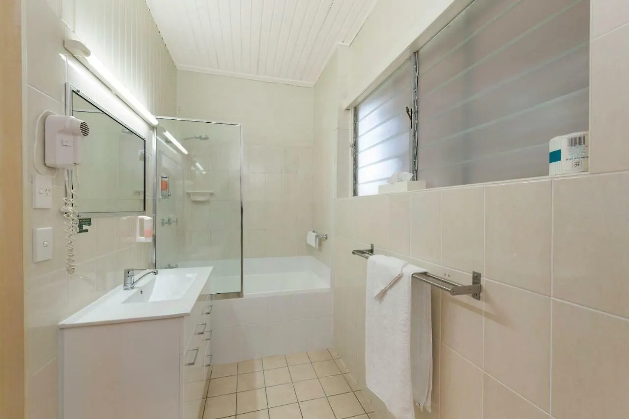 Bundaberg Coral Villa Motor Inn Motel
